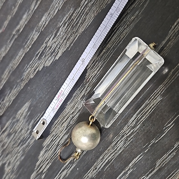 Irish Lane Crystal Drop Earrings - Picture 2 of 3